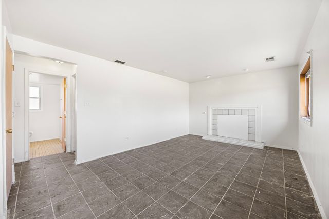 4024 W 172nd Place, Country Club Hills, IL 60478