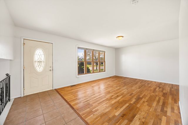4024 W 172nd Place, Country Club Hills, IL 60478