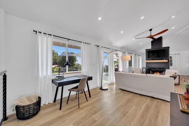 34 Kulalani Cir, Kula, HI 96790