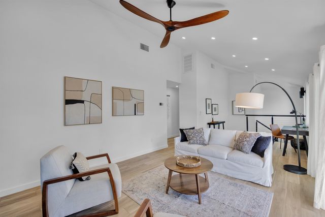 34 Kulalani Cir, Kula, HI 96790