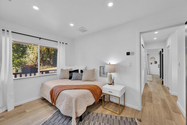 34 Kulalani Cir, Kula, HI 96790