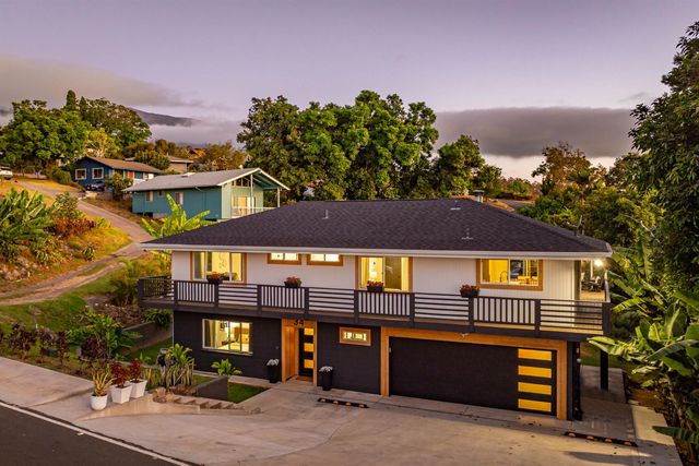 34 Kulalani Cir, Kula, HI 96790