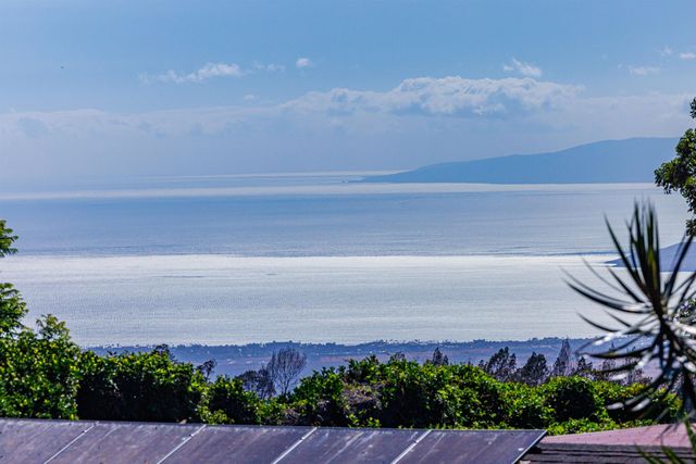 34 Kulalani Cir, Kula, HI 96790