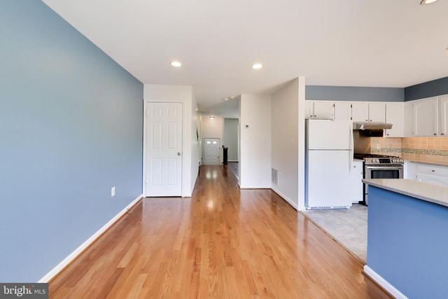 4 EARTH STAR CT, Gaithersburg, MD 20878