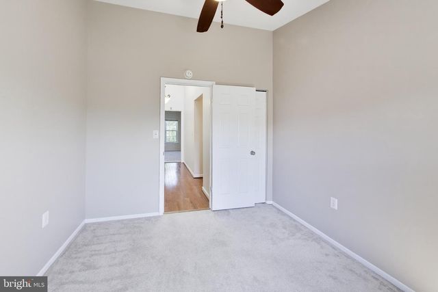 4 EARTH STAR CT, Gaithersburg, MD 20878