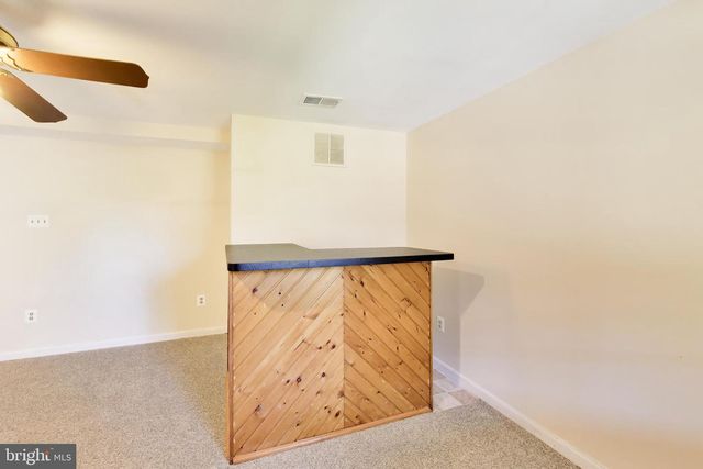 4 EARTH STAR CT, Gaithersburg, MD 20878