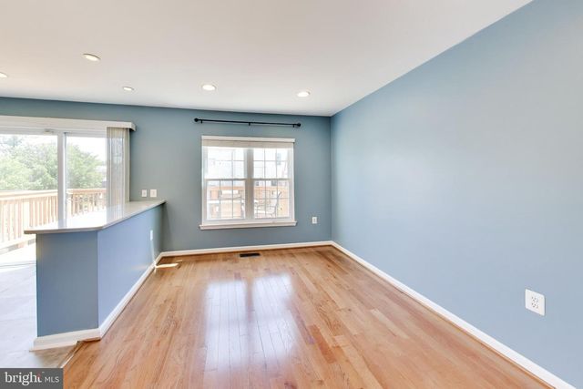 4 EARTH STAR CT, Gaithersburg, MD 20878