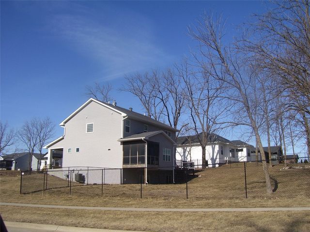 1700 Croell Avenue, Tiffin, IA 52340