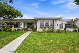 8621 NW 10th Street, Plantation, FL 33322
