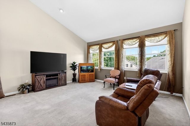 13 Fairchild Ln, Wantage Twp., NJ 07461