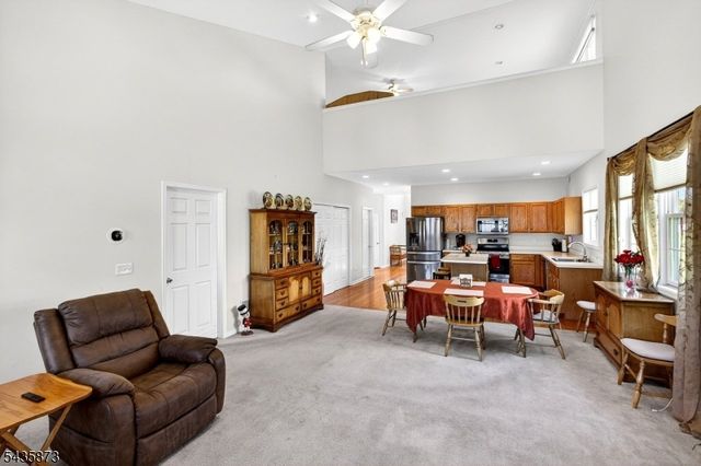 13 Fairchild Ln, Wantage Twp., NJ 07461