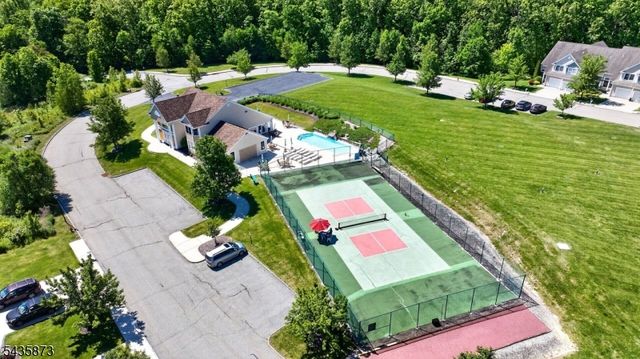 13 Fairchild Ln, Wantage Twp., NJ 07461