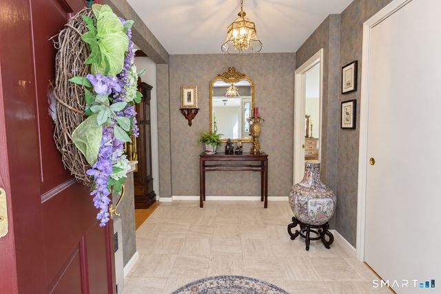 66 Lovelace Drive, West Hartford, CT 06117