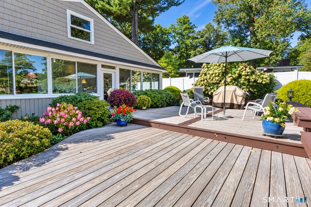 66 Lovelace Drive, West Hartford, CT 06117