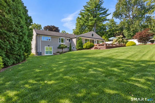 66 Lovelace Drive, West Hartford, CT 06117