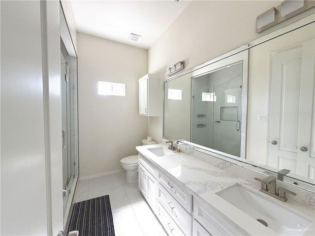 1100 W Fig Avenue, Pharr, TX 78577