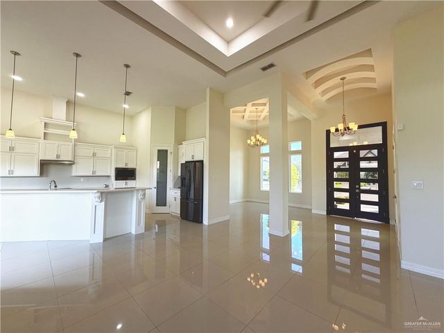 1100 W Fig Avenue, Pharr, TX 78577