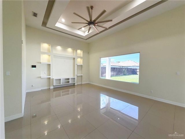 1100 W Fig Avenue, Pharr, TX 78577
