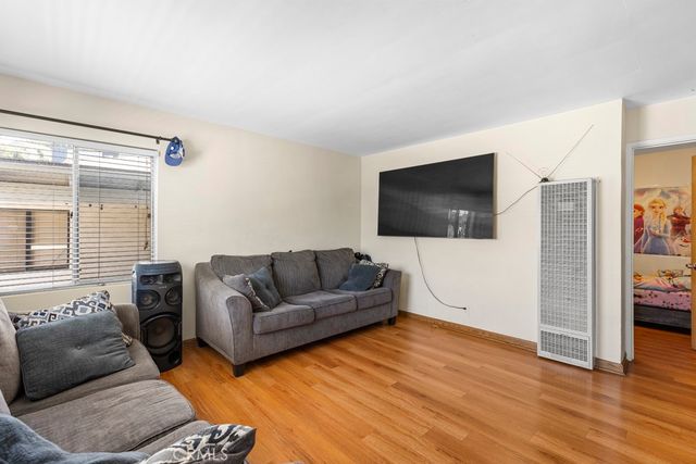 2871 Budau Avenue 2, El Sereno, CA 90032