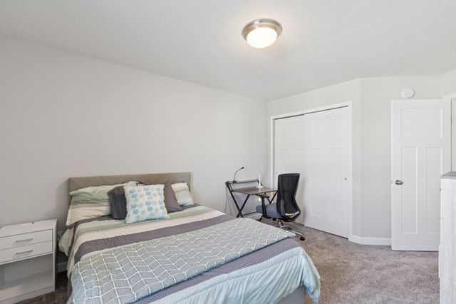 10546 Weston Way N, Maple Grove, MN 55369