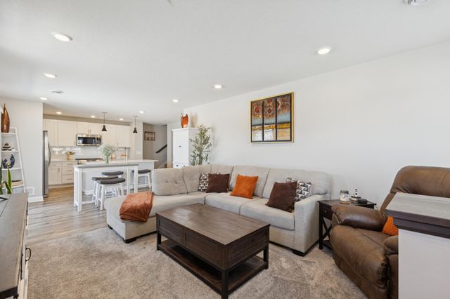 10546 Weston Way N, Maple Grove, MN 55369