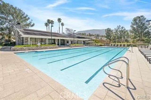 11524 Norgate Circle, Corona, CA 92878