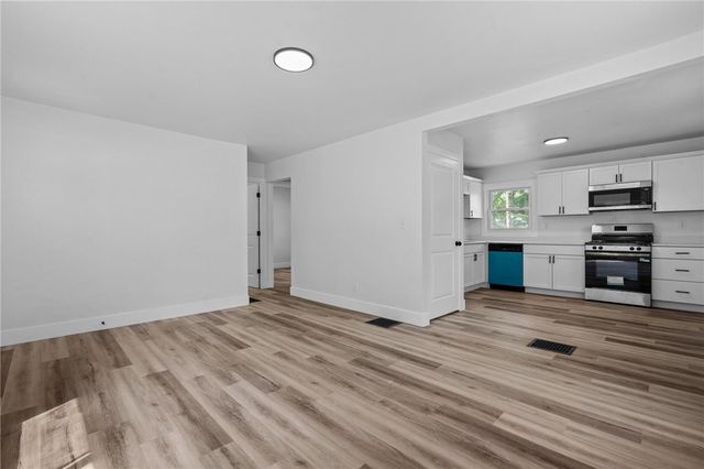 719 Kirk Lynne Street, Dayton, OH 45403