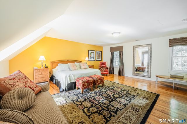 65 West Dayton Hill Road, Wallingford, CT 06492