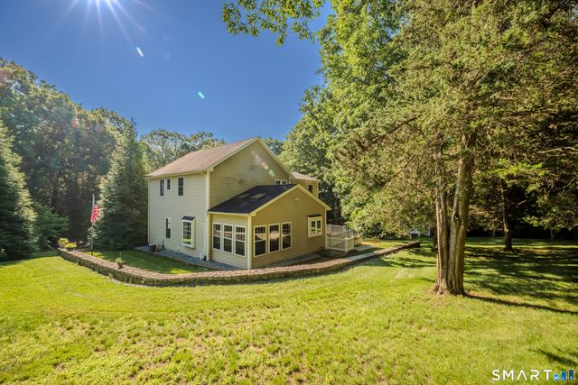 65 West Dayton Hill Road, Wallingford, CT 06492