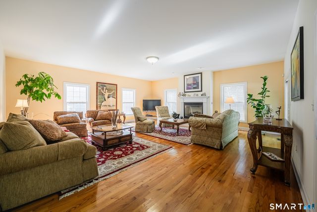 65 West Dayton Hill Road, Wallingford, CT 06492