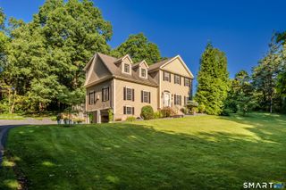 65 West Dayton Hill Road, Wallingford, CT 06492