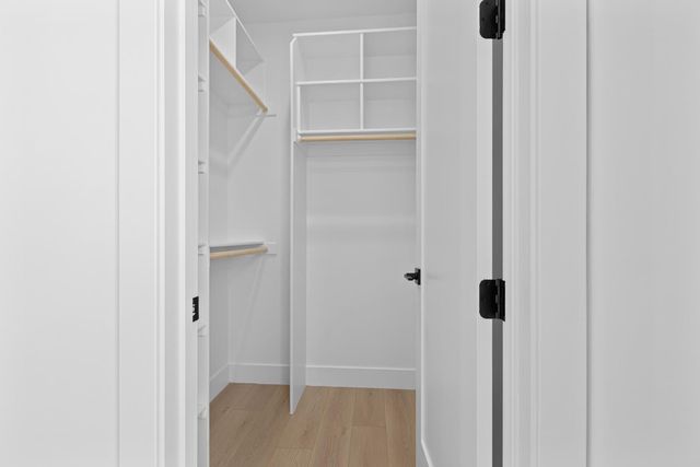 2817 Democracy Aly, Sacramento, CA 95816