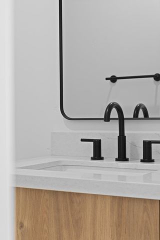 2817 Democracy Aly, Sacramento, CA 95816