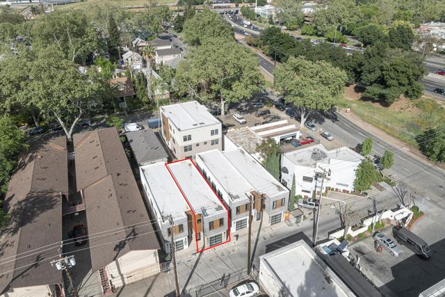 2817 Democracy Aly, Sacramento, CA 95816