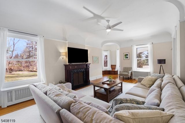 211 Mountainside Rd, Mendham Twp., NJ 07945