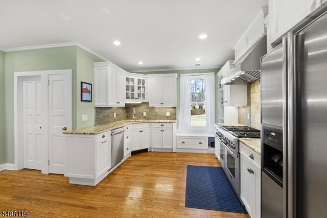 211 Mountainside Rd, Mendham Twp., NJ 07945