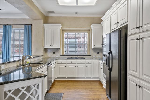 3705 COUNTRY OAK Court, Plano, TX 75093