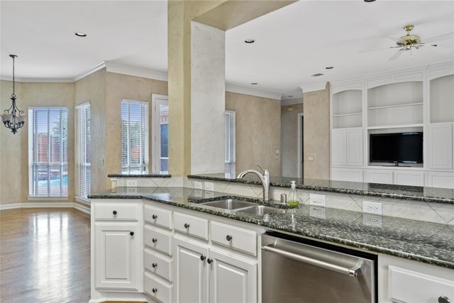 3705 COUNTRY OAK Court, Plano, TX 75093