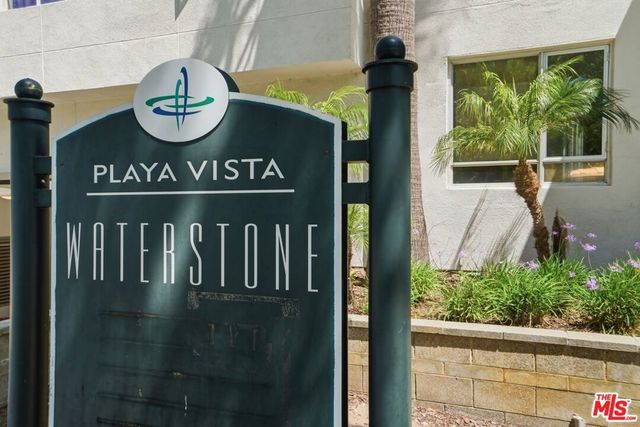 6400 Crescent Parkway 301, Playa Vista, CA 90094