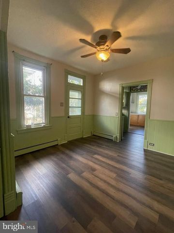 135 LUCKNOW RD, Harrisburg, PA 17110