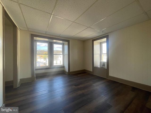 135 LUCKNOW RD, Harrisburg, PA 17110