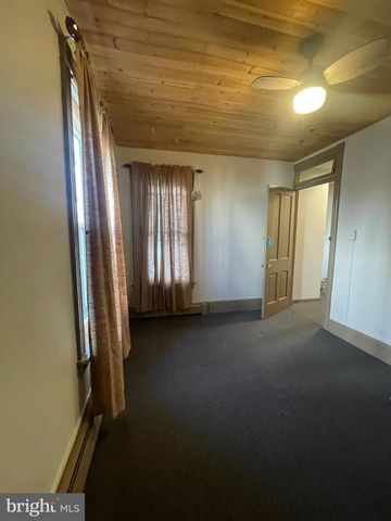 135 LUCKNOW RD, Harrisburg, PA 17110