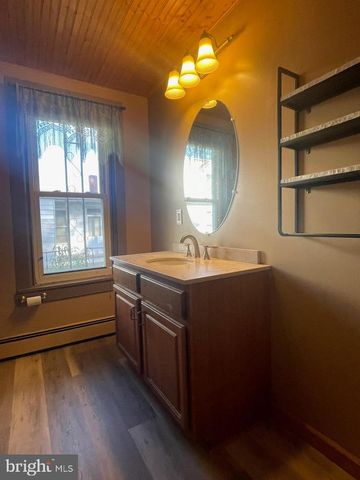 135 LUCKNOW RD, Harrisburg, PA 17110