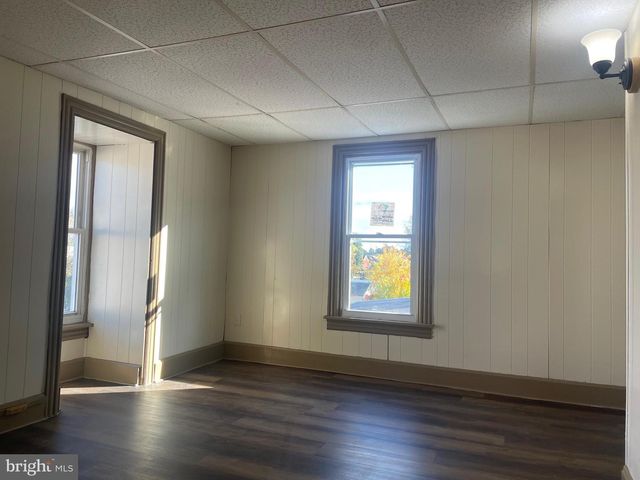 135 LUCKNOW RD, Harrisburg, PA 17110