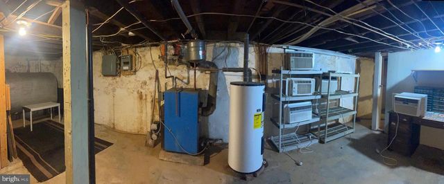 135 LUCKNOW RD, Harrisburg, PA 17110