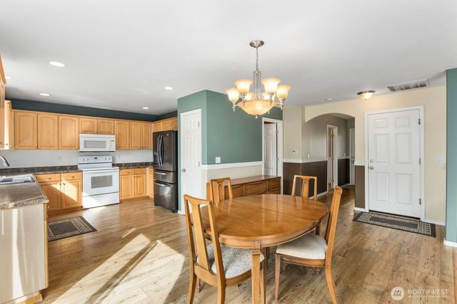 4612 190th Street NE, Arlington, WA 98223