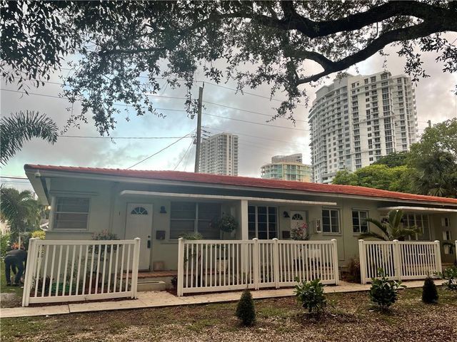 17 NE 9TH Avenue 4, Fort Lauderdale, FL 33301