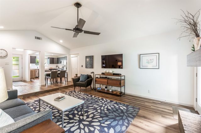 3204 Benbrook DR, Austin, TX 78757