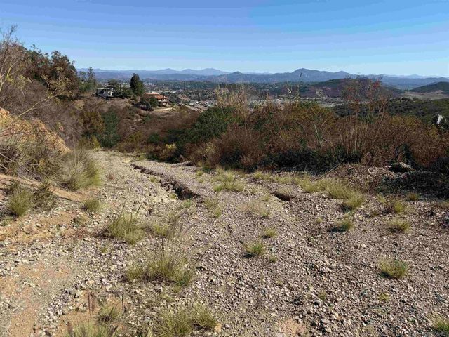 0 Coronado Hills Dr, San Marcos, CA 92078