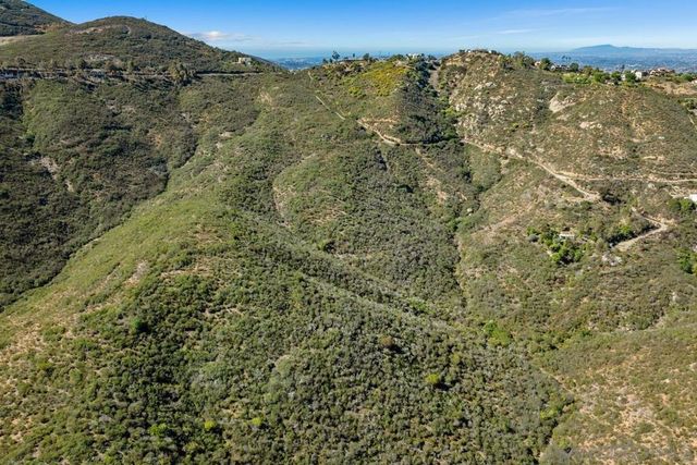 0 Coronado Hills Dr, San Marcos, CA 92078